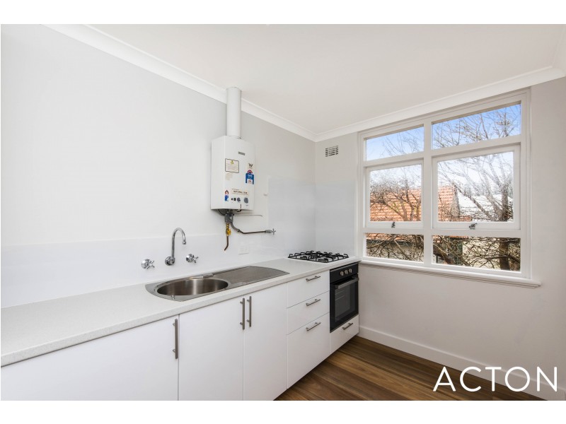 9/2 Forrest Street, Cottesloe WA 6011