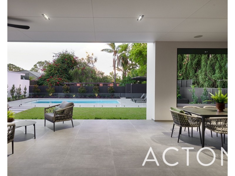 45 Viking Road, Dalkeith WA 6009