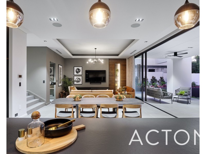 45 Viking Road, Dalkeith WA 6009