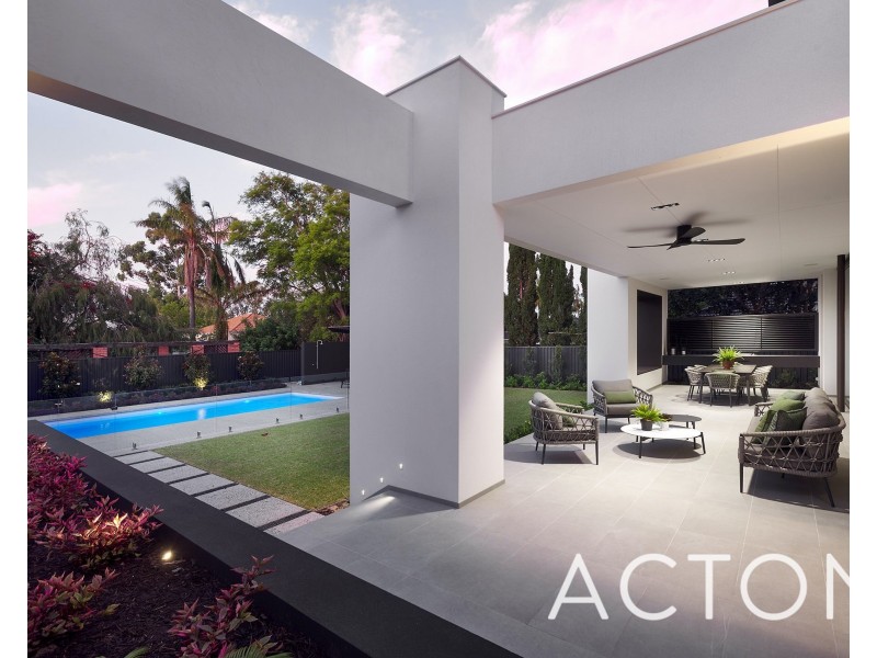 45 Viking Road, Dalkeith WA 6009