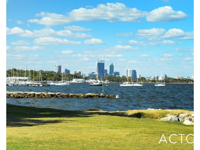 13 Hobbs Avenue, Dalkeith WA 6009