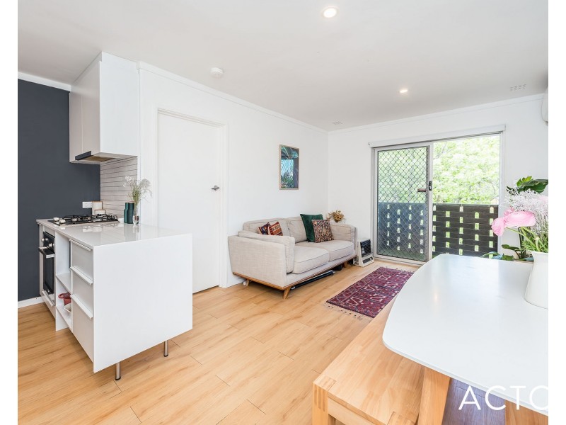 33/11 Stirling Road, Claremont WA 6010