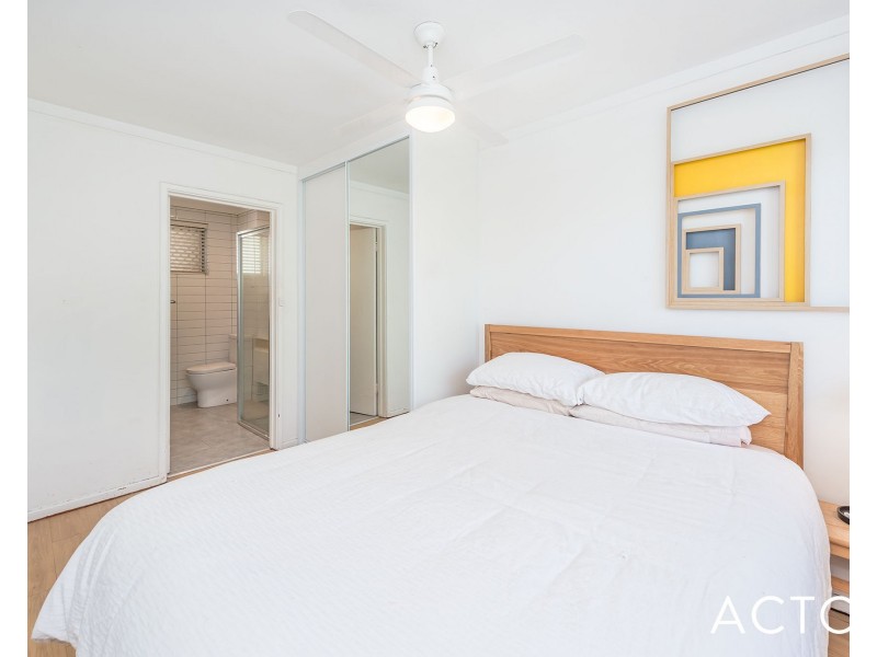 33/11 Stirling Road, Claremont WA 6010