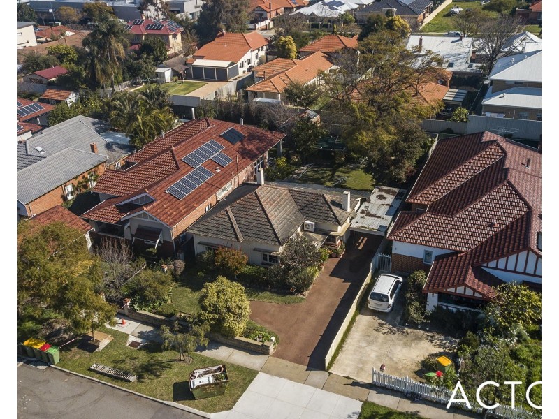 11 Holland Street, Wembley WA 6014