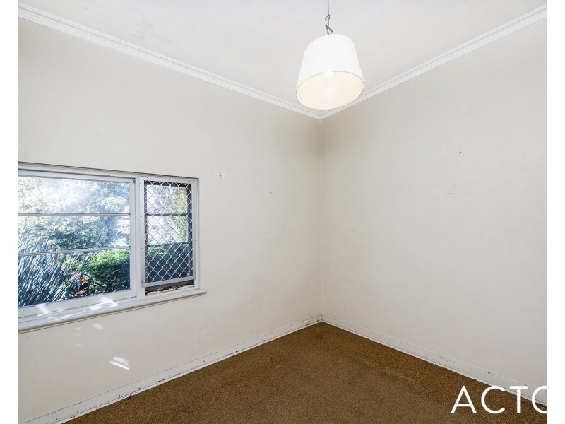 11 Holland Street, Wembley WA 6014