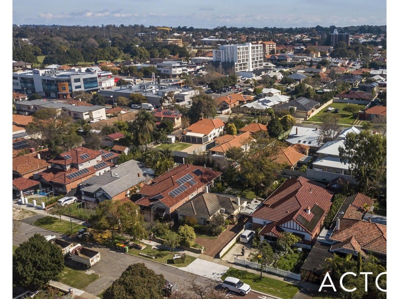 11 Holland Street, Wembley WA 6014