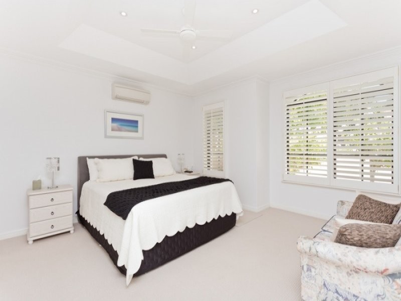 2 Viking Road, Dalkeith WA 6009