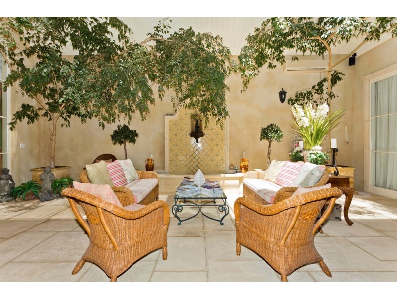 29 Henry Street, Fremantle WA 6160