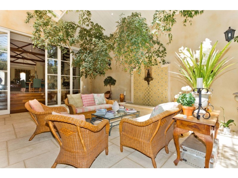 29 Henry Street, Fremantle WA 6160