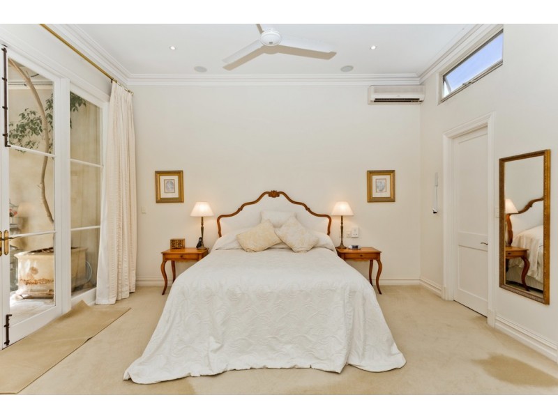 29 Henry Street, Fremantle WA 6160