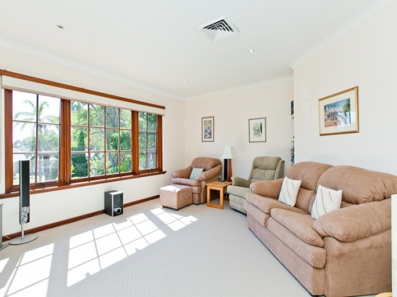 50 Viking Road, Dalkeith WA 6009