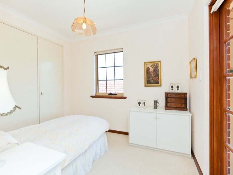 50 Viking Road, Dalkeith WA 6009