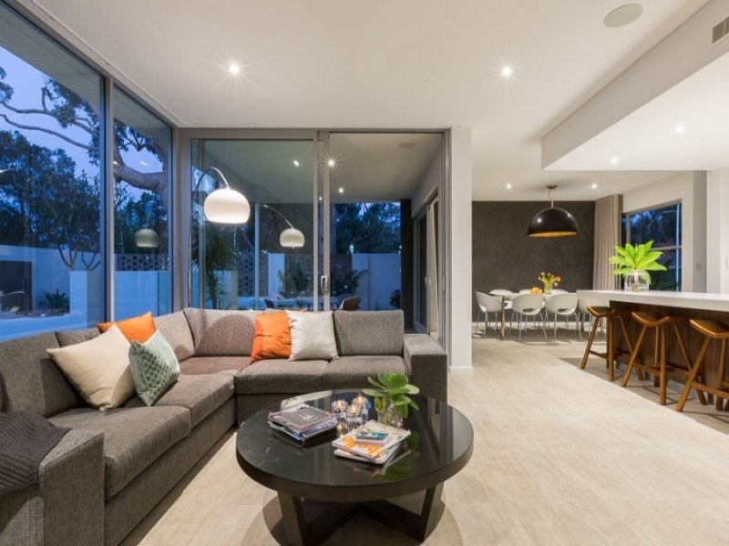 17 Howson Approach, Floreat WA 6014