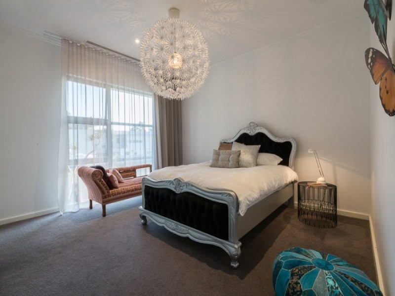 17 Howson Approach, Floreat WA 6014