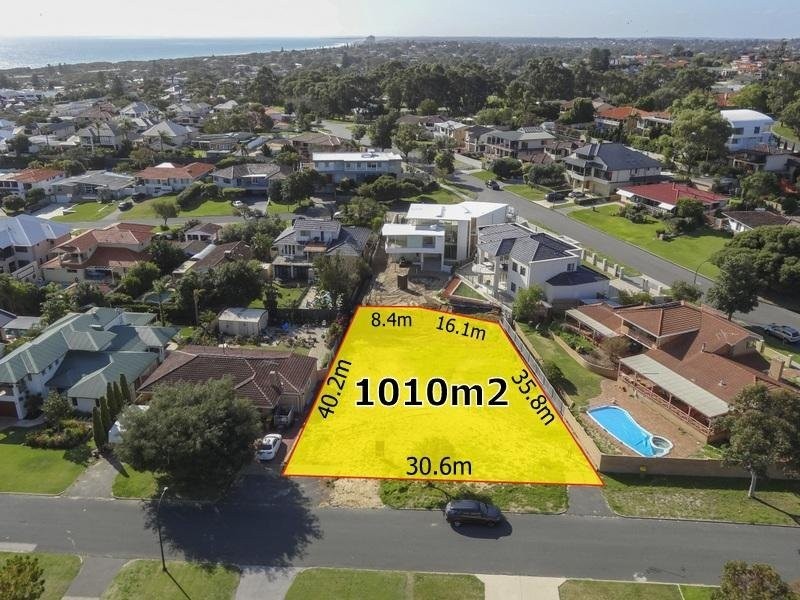 4 Windarra Drive, City Beach WA 6015