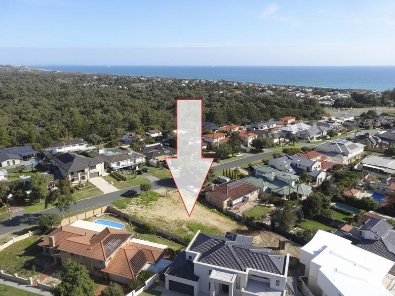 4 Windarra Drive, City Beach WA 6015