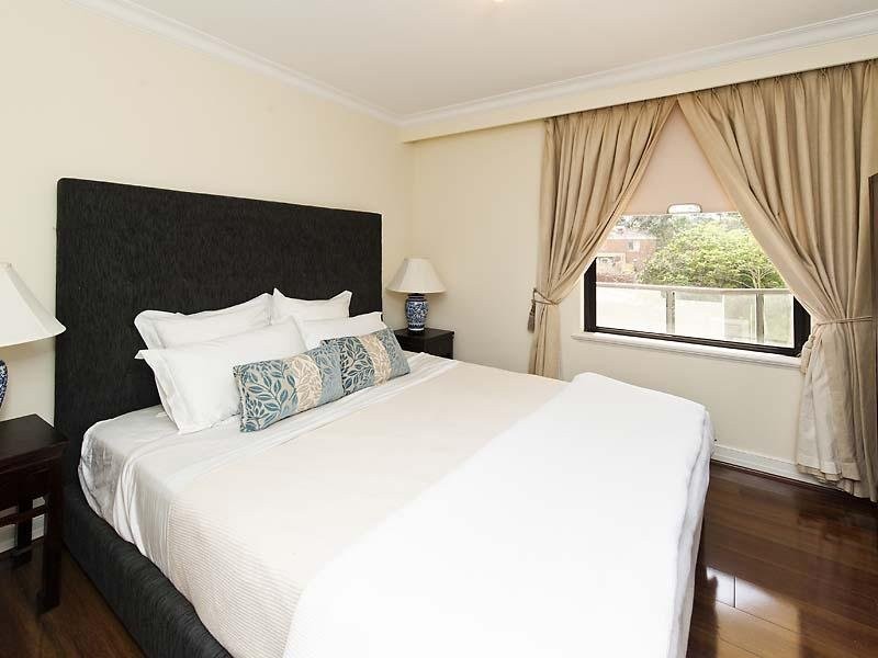 5/3 Park Avenue, Crawley WA 6009