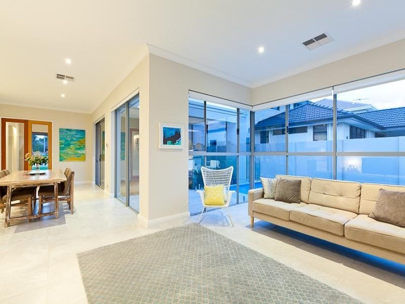 13 Sonnet Close, Woodlands WA 6018