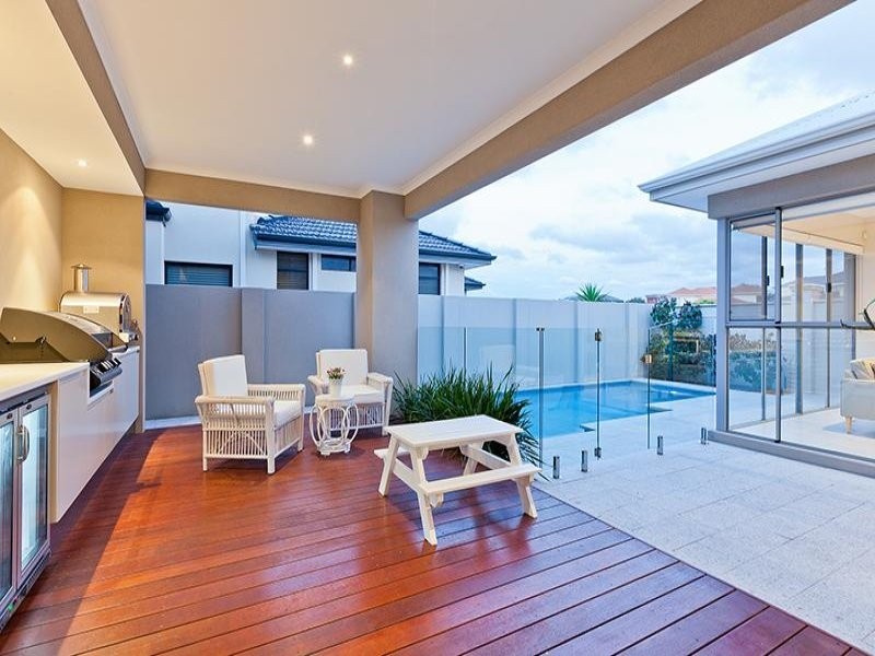 13 Sonnet Close, Woodlands WA 6018