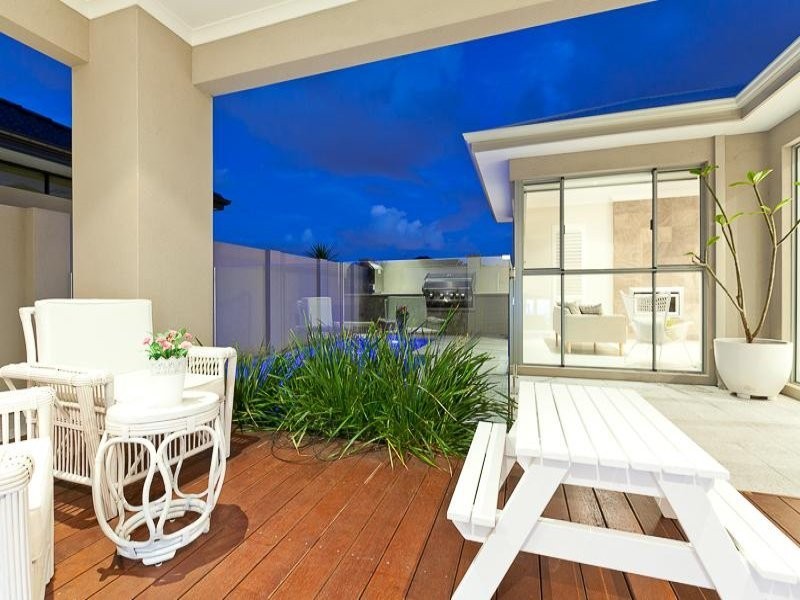 13 Sonnet Close, Woodlands WA 6018