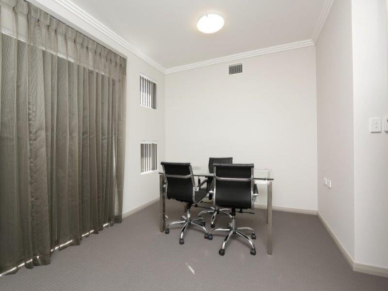 118A Mary Street, Como WA 6152