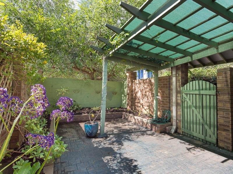 1/447 Bagot Road, Subiaco WA 6008