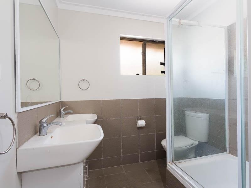 1/447 Bagot Road, Subiaco WA 6008