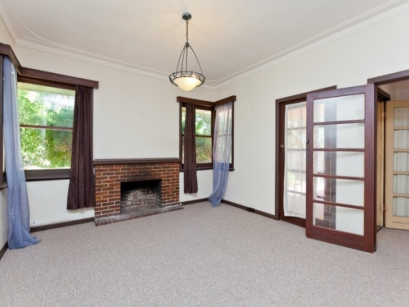 83 Victoria Avenue, Dalkeith WA 6009