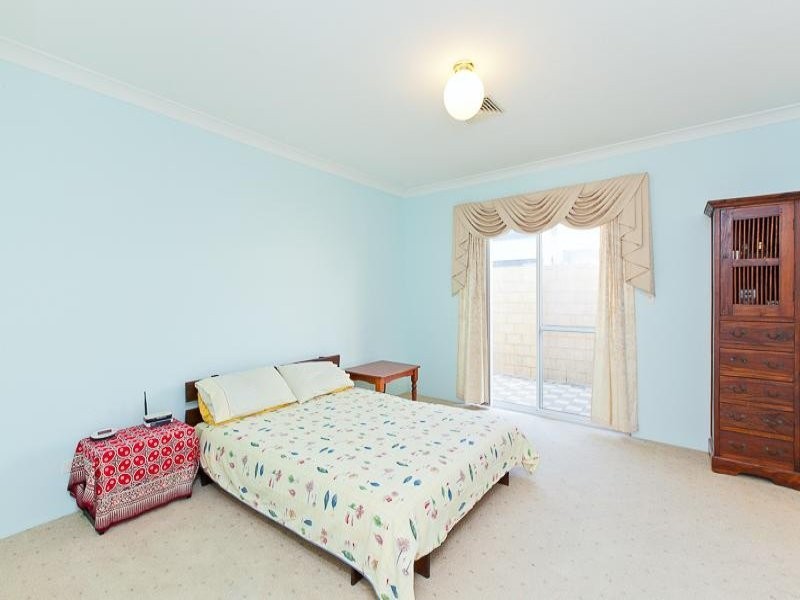5 Mirror Lane, Ascot WA 6104