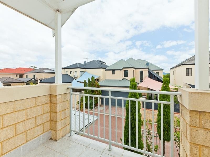 5 Mirror Lane, Ascot WA 6104