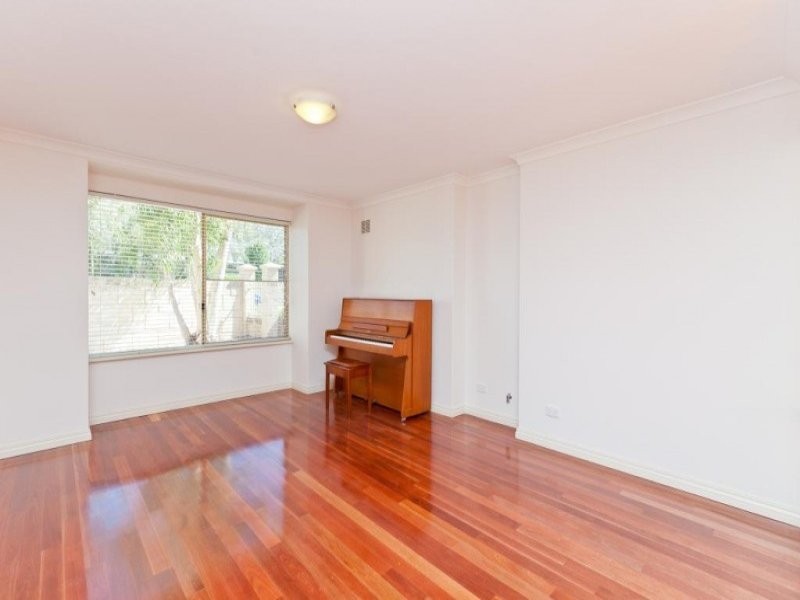 11 Gordon Street, Nedlands WA 6009