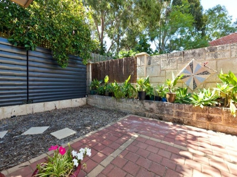 11 Gordon Street, Nedlands WA 6009