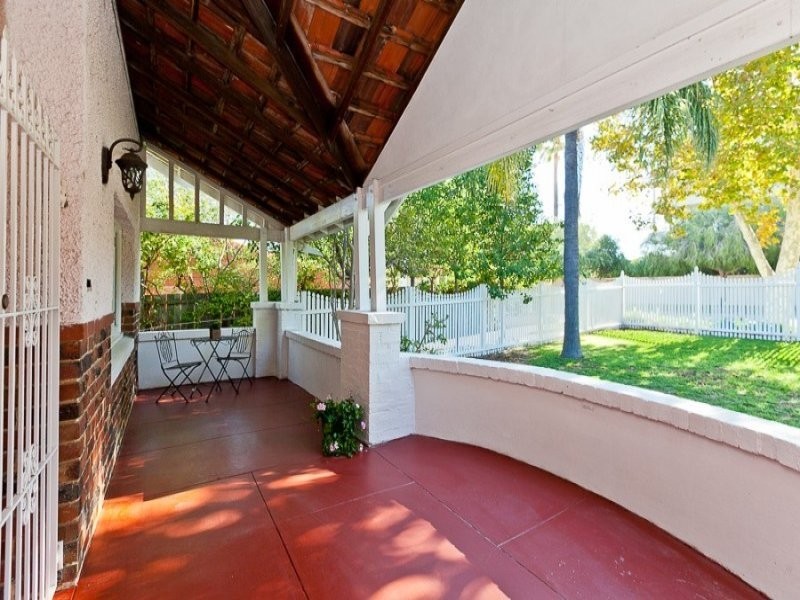 78 Bay View Terrace, Claremont WA 6010