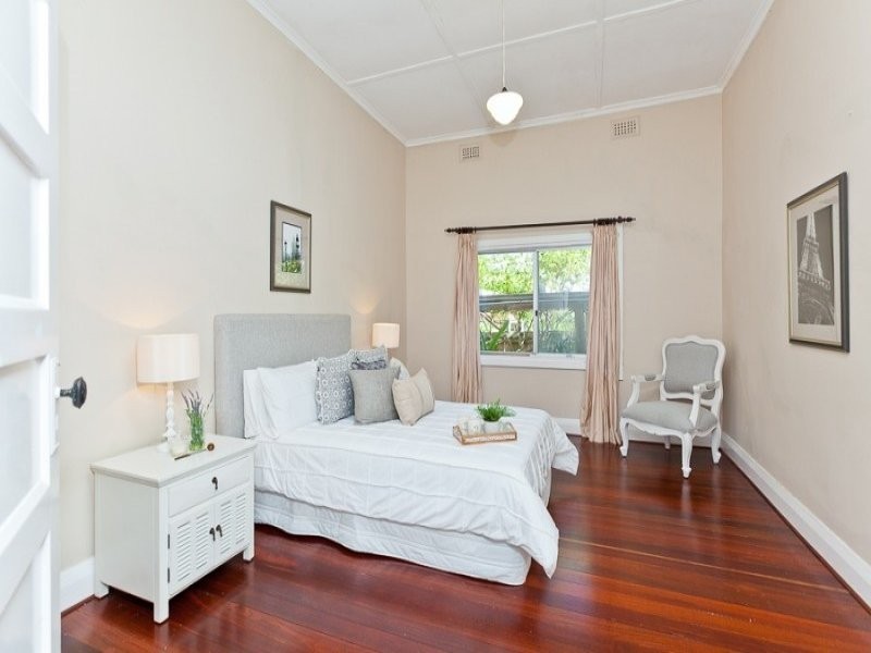 78 Bay View Terrace, Claremont WA 6010