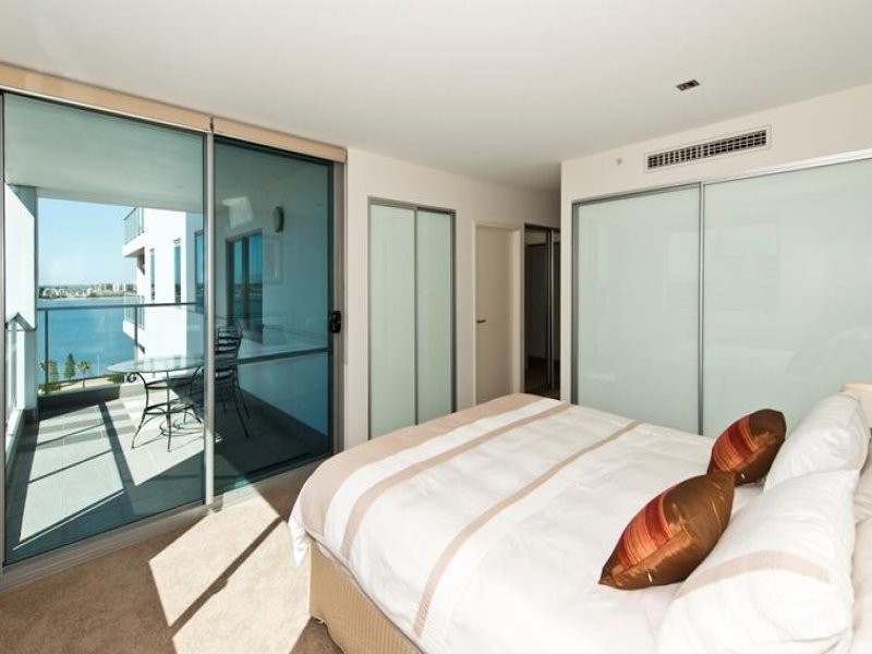 55/132 Terrace Road, Perth WA 6000