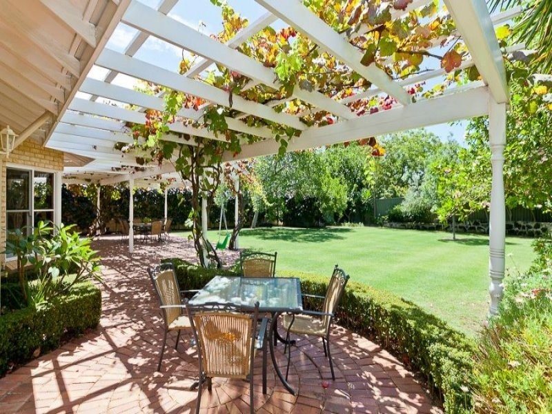 65 Viking Road, Dalkeith WA 6009