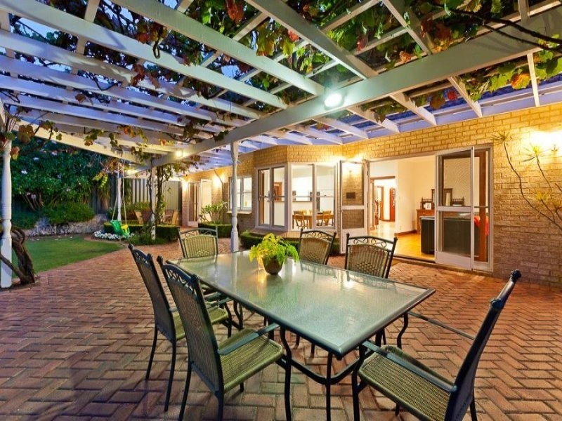 65 Viking Road, Dalkeith WA 6009