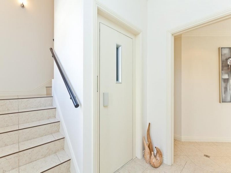 38 Jewell Lane, East Perth WA 6004