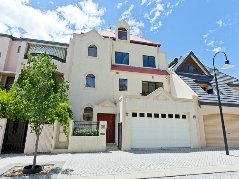 38 Jewell Lane, East Perth WA 6004
