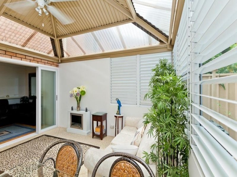 1/160 Broadway, Crawley WA 6009