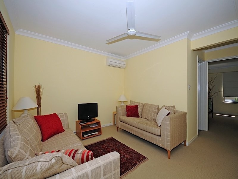 7/131 Fairway, Crawley WA 6009