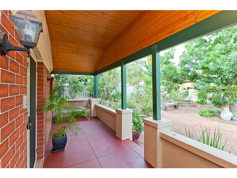 9 Marita Road, Nedlands WA 6009