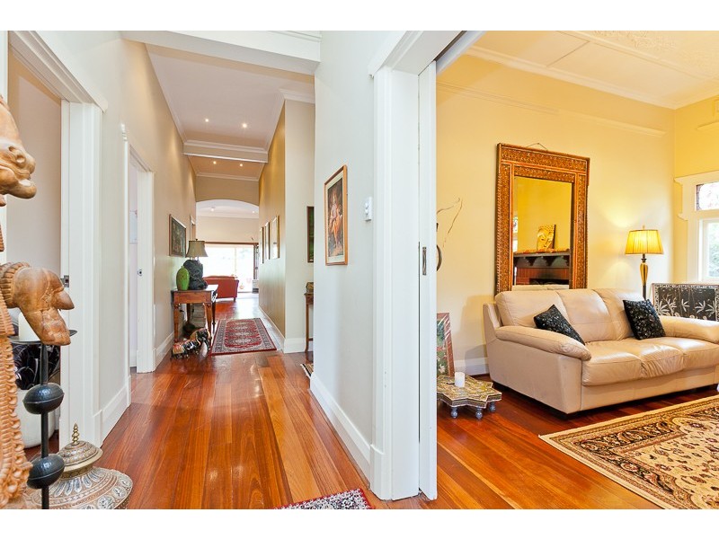 9 Marita Road, Nedlands WA 6009