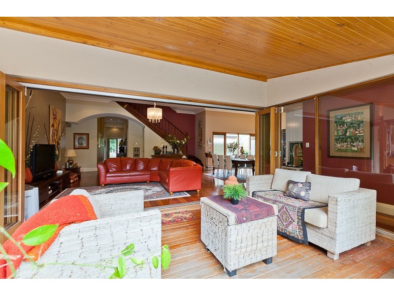 9 Marita Road, Nedlands WA 6009