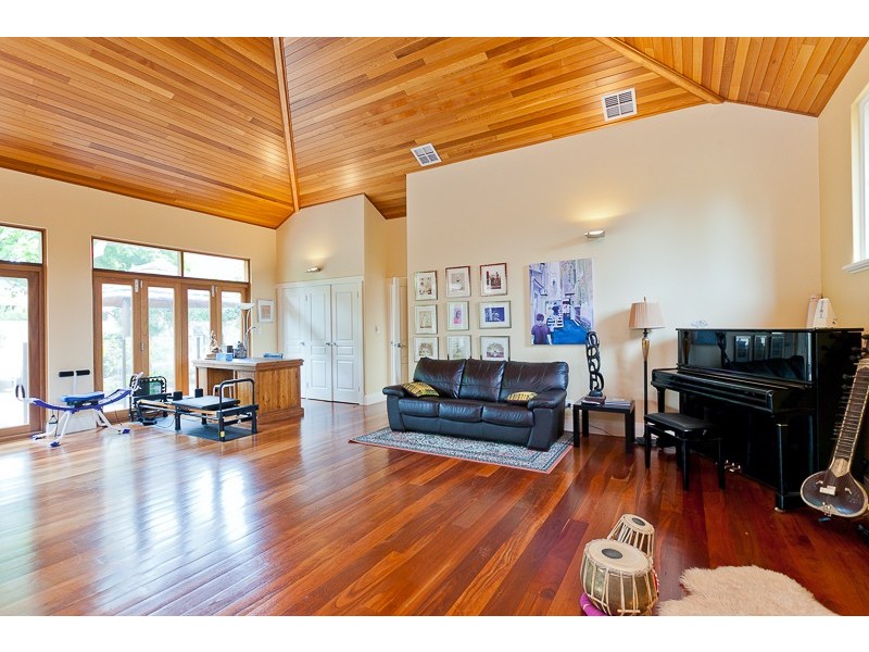 9 Marita Road, Nedlands WA 6009