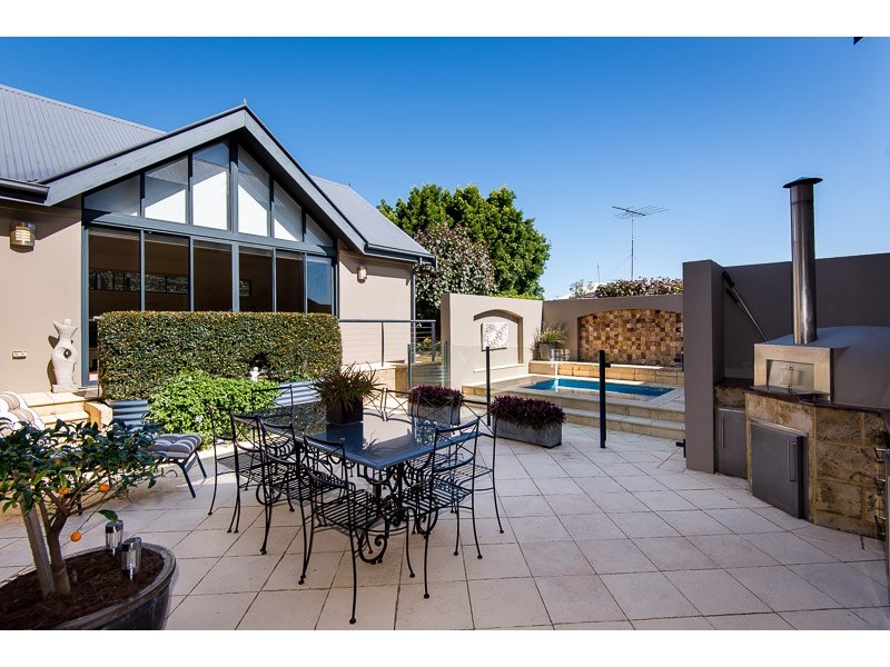 13 Reserve Street, Bicton WA 6157