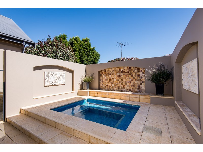 13 Reserve Street, Bicton WA 6157