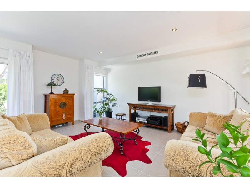 36 Needlewood Road, Churchlands WA 6018