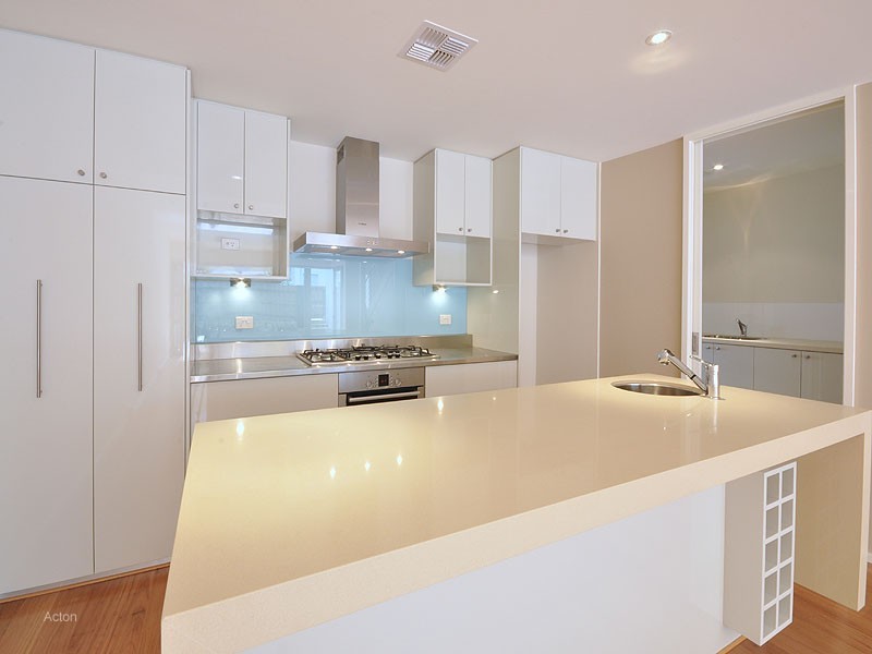 4/3 Clive Road, Cottesloe WA 6011