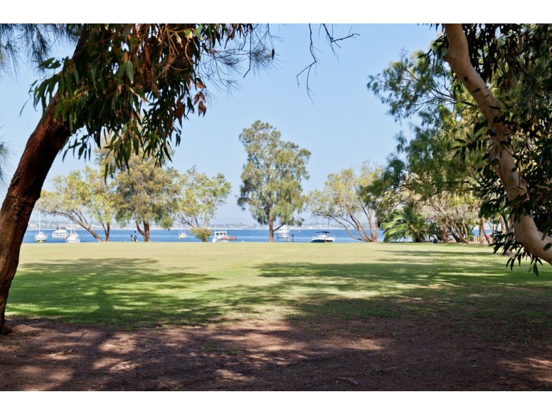 7/160 Broadway, Crawley WA 6009